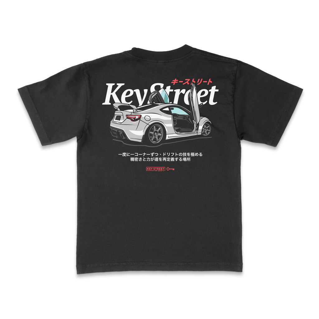 Control Tee in black