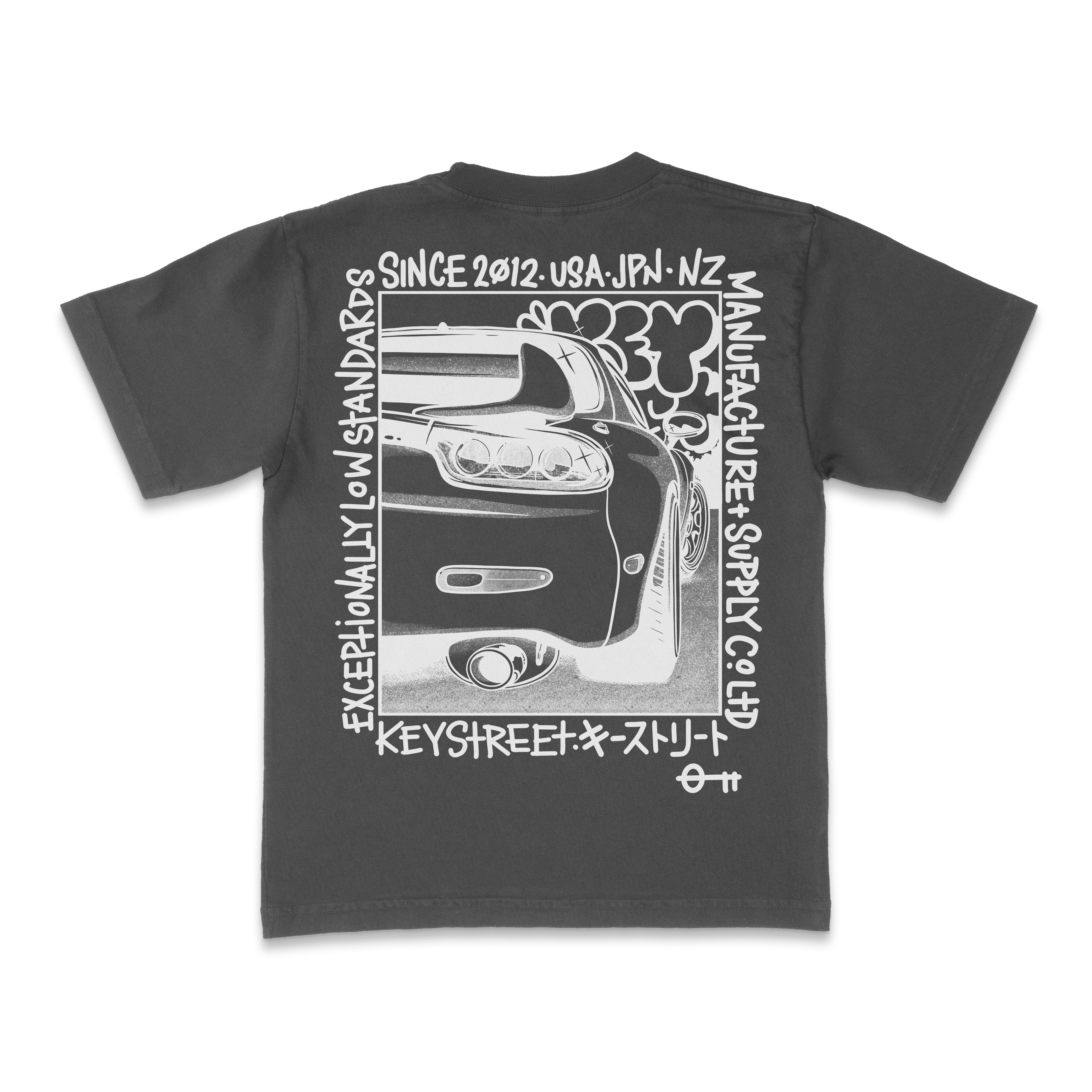 Halftone Invert Tee in Vintage black